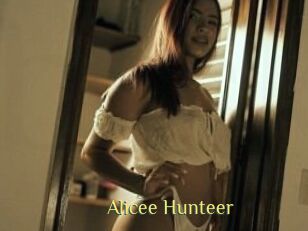 Alicee_Hunteer