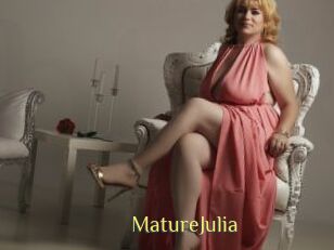 MatureJulia Brutal Spankings