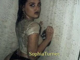 Sophia_Turner